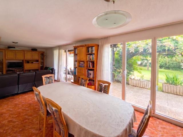 Single family house with 6.5 rooms on sale in Le Mont sur Lausanne 160 m² | dreamo. Ch