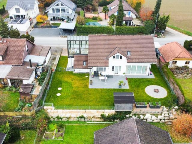 Single family house with 6.5 rooms on sale in Safnern 200 m² | dreamo. Ch