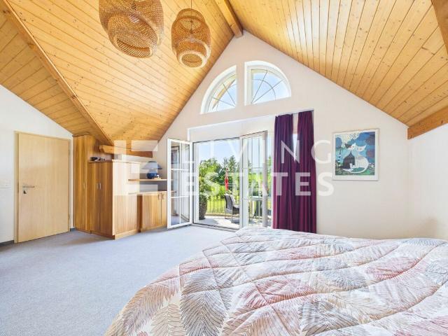Single family house with 6.5 rooms on sale in Seon 334 m² | dreamo. Ch