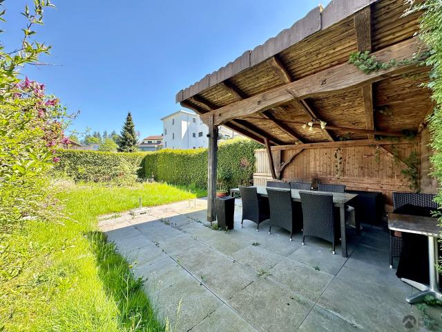 Single family house with 6.5 rooms on sale in Pfaffnau 325 m² | dreamo. Ch