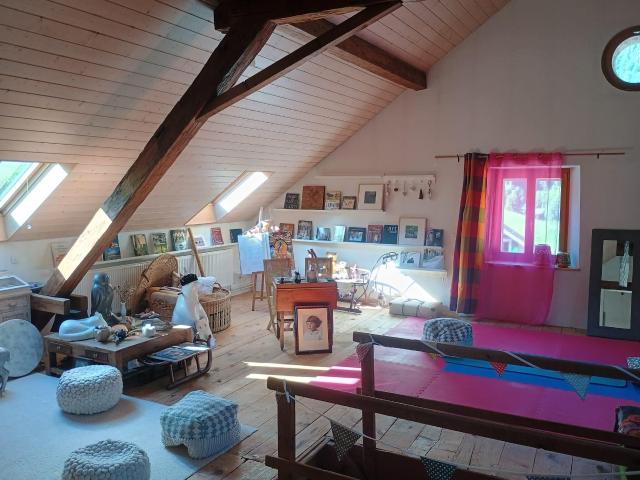Single family house with 6.5 rooms on sale in Rossinière 330 m² | dreamo. Ch