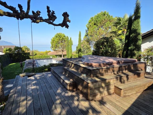 Single family house with 6.5 rooms on sale in Villeneuve 198 m² | dreamo. Ch
