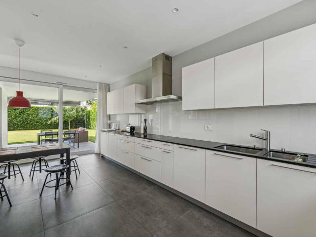 Single family house with 6 rooms for rent in Vessy 180 m² | dreamo. Ch