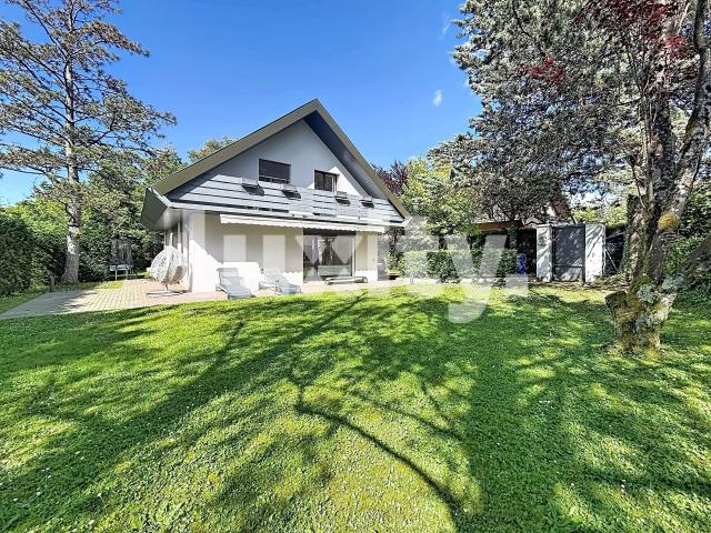 Single family house with 6 rooms for rent in Vessy 180 m² | dreamo. Ch