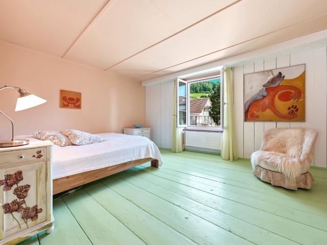Single family house with 6 rooms on sale in Stein am Rhein 272 m² | dreamo. Ch