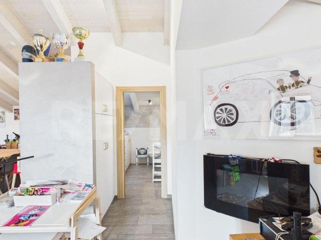 Single family house with 6 rooms on sale in Sigirino 200 m² | dreamo. Ch