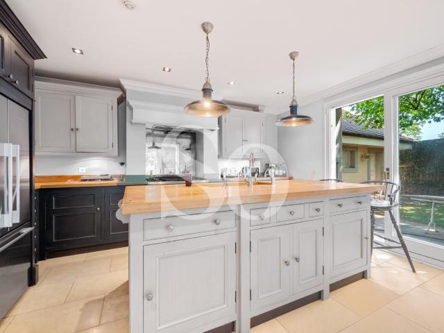 Single family house with 8.5 rooms on sale in Founex 470 m² | dreamo. Ch