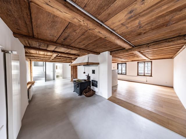 Single family house with 8 rooms on sale in Meinisberg 338 m² | dreamo. Ch