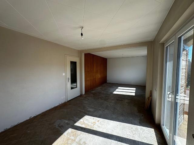 Single family house with 8 rooms on sale in Fontenais 207 m² | dreamo. Ch