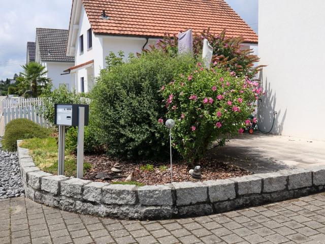 Single family house with 8 rooms on sale in Koblenz 232 m² | dreamo. Ch