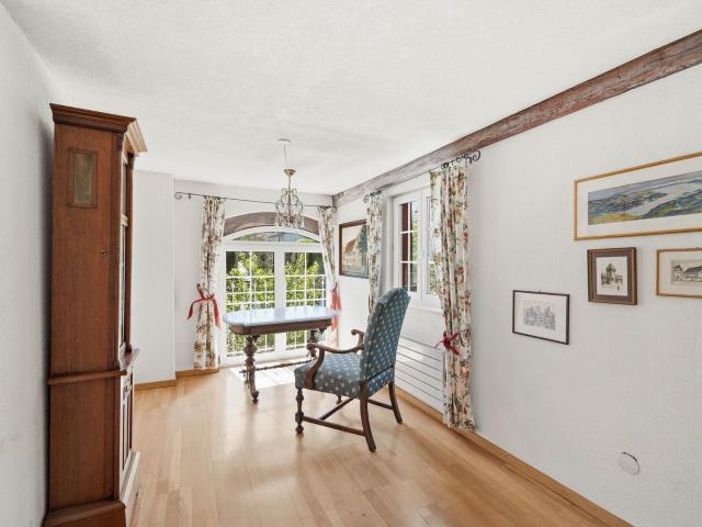 Single family house with 8 rooms on sale in Kreuzlingen 210 m² | dreamo. Ch