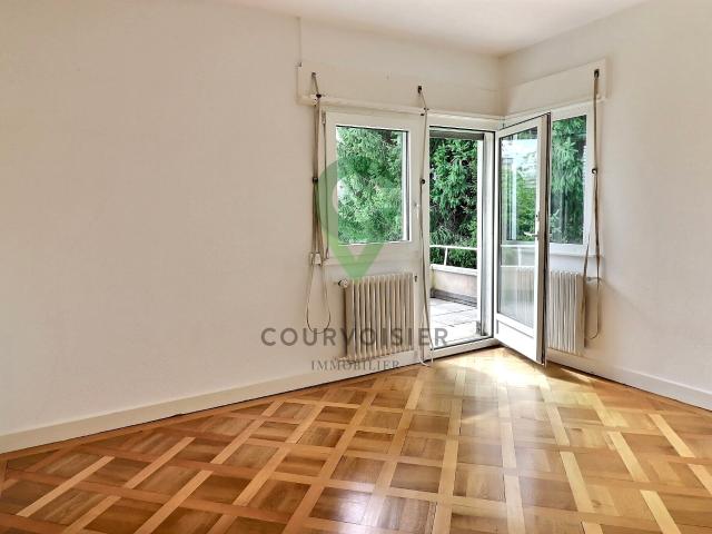 Single family house with 8 rooms on sale in Zone 230 m² | dreamo. Ch