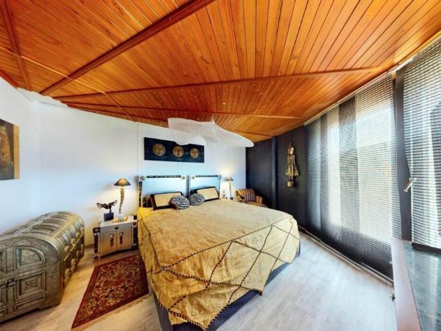 Single family house with 9.5 rooms on sale in Gunzgen 300 m² | dreamo. Ch