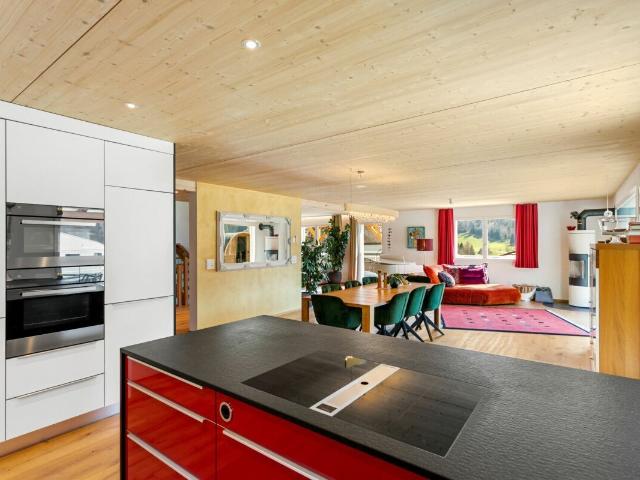 Single family house with 9.5 rooms on sale in St. Peterzell 450 m² | dreamo. Ch