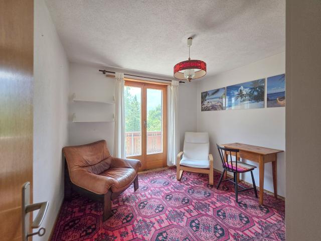 Single family house with 9 rooms on sale in Kandersteg 214 m² | dreamo. Ch
