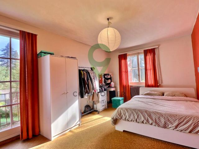 Single family house with 9 rooms on sale in Zone 300 m² | dreamo. Ch