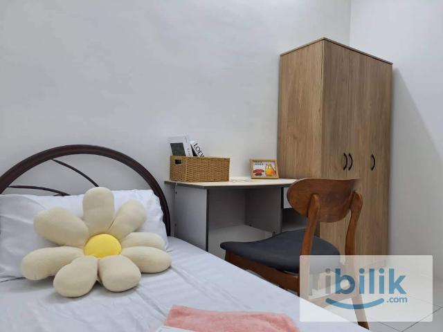 Single Female Room