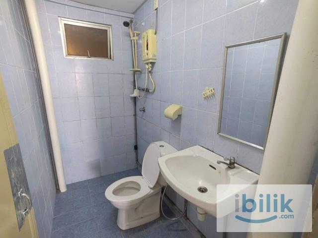 Single female room at Angkasa Condo Near UCSI