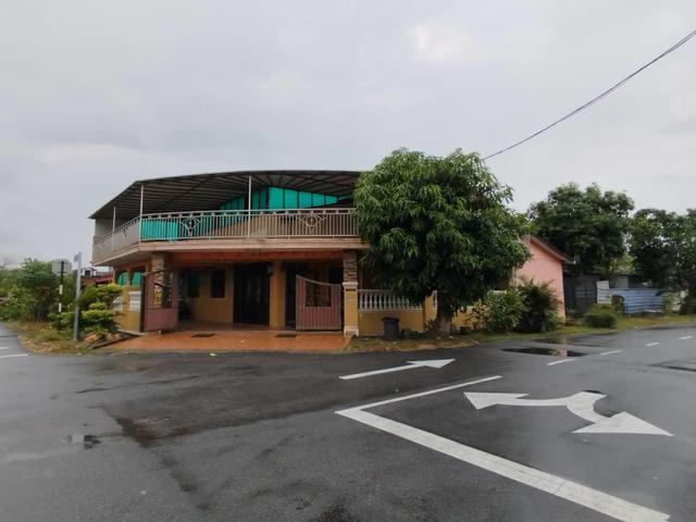 Single Half Storey Terrace House Taman Sri Indah Cheras