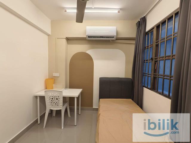 Single or Queen Bedroom Full Furnish at Danau Impian ️ | Free WiFi & Water & Common Area Electric