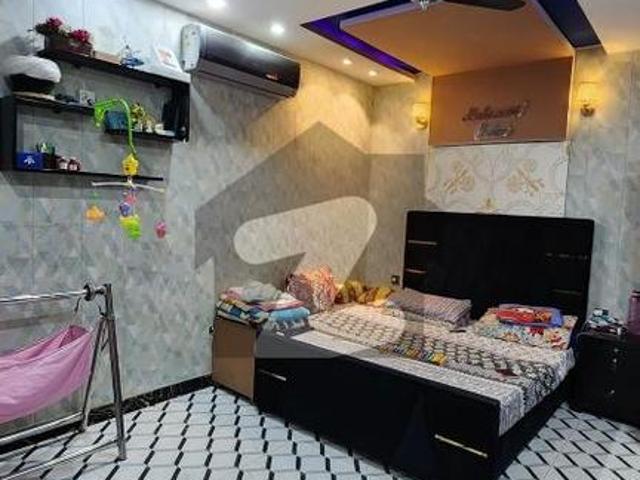 Single Owner Flat Hyde Park