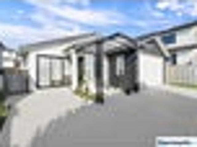 Single Level Family Living, Style & Granny!