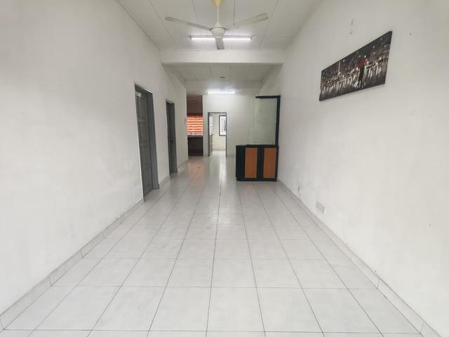 Single sty terrace Bandar Putera 2 Klang Renovated Super Cheap