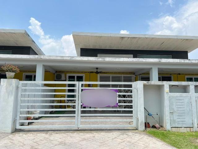 Single Storey Mutiara Keruing Desa Putra Kajang