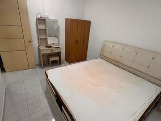 Single Storey Medium CostTaman Sri Skudai2B2B FFFor Rent