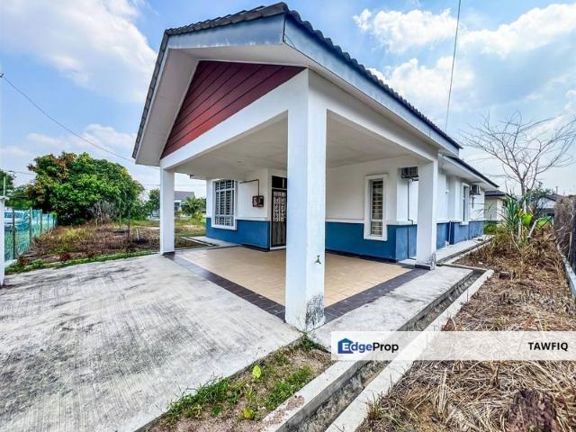 Single Storey Bungalow CORNER LOT, Bandar Tasik Senangin, Mahkota Hills, Lenggeng