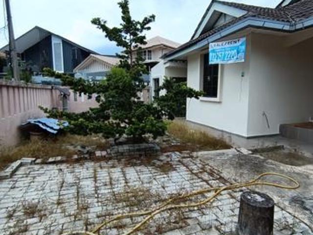 Single Storey Bungalow For Sale in Batu 9 Cheras