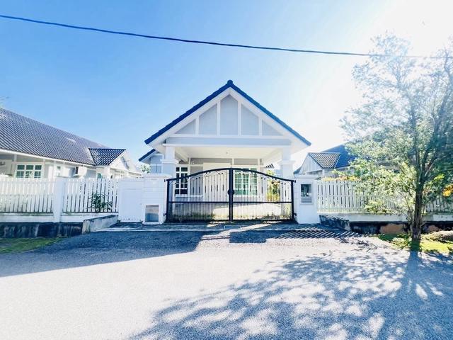 Single storey bungalow french style