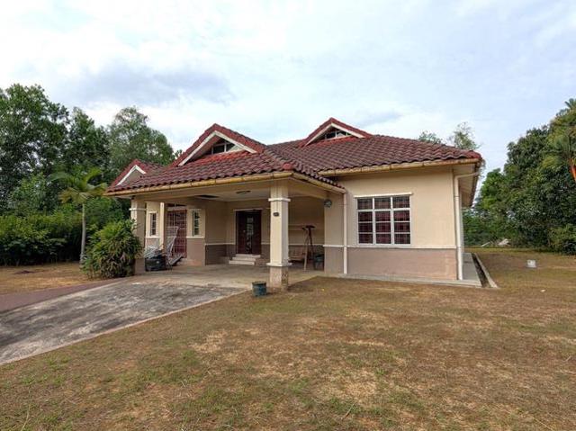 Single Storey Bungalow House Lorong Mahkota Impian Fasa 1 Puncak Alam