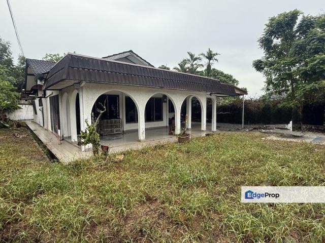 Single storey bungalow Taman Majidee Johor Bahru