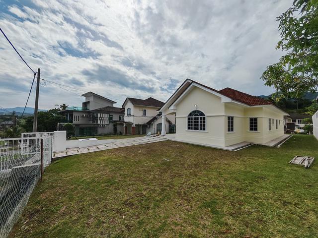 Single Storey BUNGALOW Taman Lavender Heights Senawang
