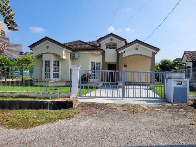 Single Storey BUNGALOW Taman Pantai Sepang Putra Sungai Pelek Sepang