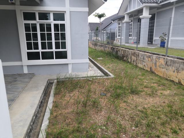 Single Storey Bungalow Unit for Sale at Anjung Gapam