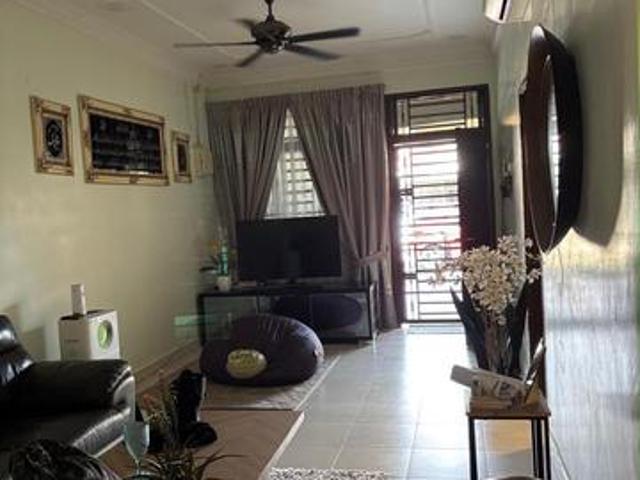 Single Storey Bandar Uda Utama Near CIQ JB Town Renovated