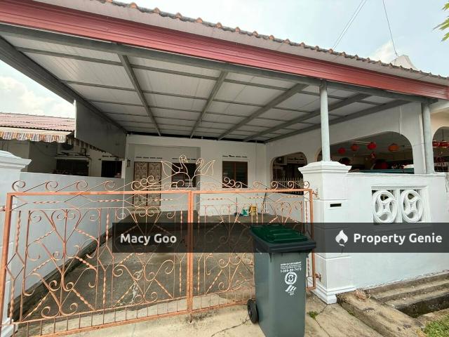 Single Storey Batu Berendam New Painting