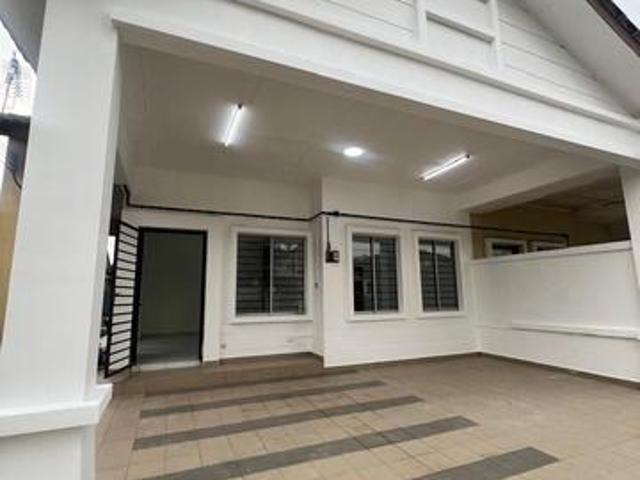 Single Storey Cluster House in Taman Kota Masai For Sale