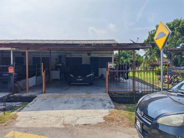 Single Storey Conner Lot Taman Rambai jaya tanjung Minyak Melaka