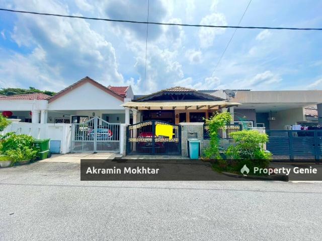 SINGLE STOREY CONVERTED TO 1.5 STOREY LOCATED AT TAMAN SETAPAK INDAH KUALA LUMPUR