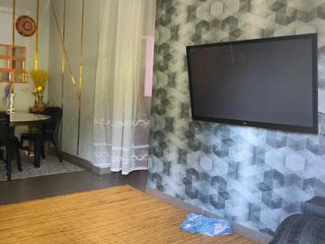 Single storey corner