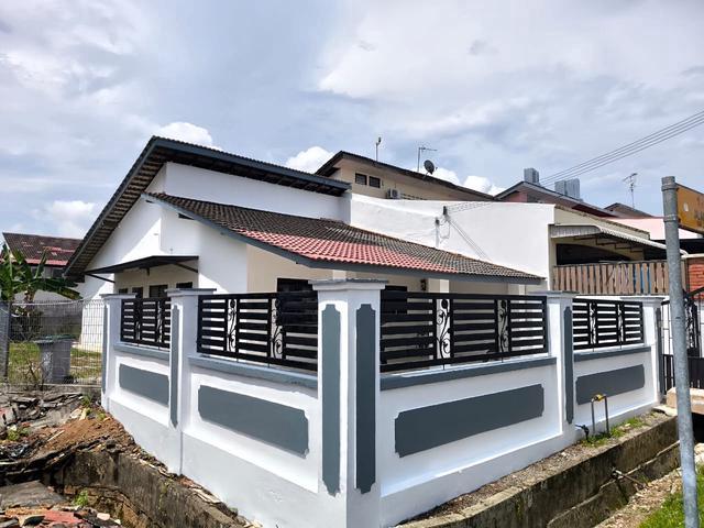 Single Storey Corner Taman Pelangi Jb town