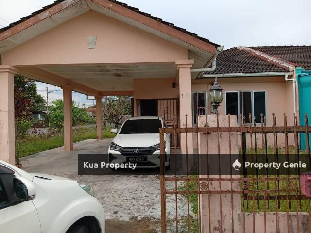 Single Storey Corner Terrace House For Sale! Located at Matang Jaya