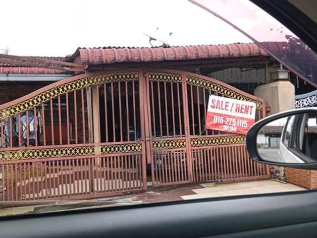Single storey corner house at Taman Sentosa Klang Selangor