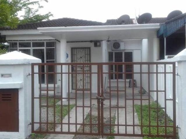 Single Storey Corner house Bandar Tasik Kesuma Semenyih 4000sqft