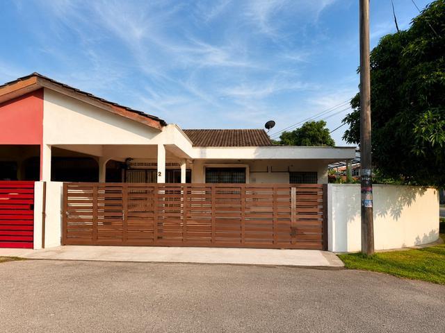 Single Storey Corner House for Rent Taman Sentosa Klang