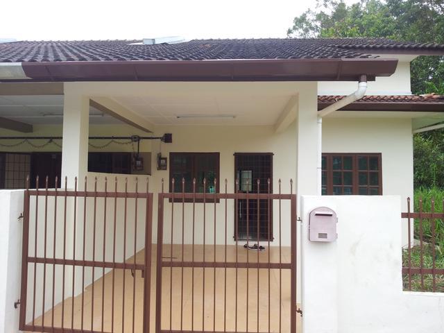 single storey Corner lot 3000sqft