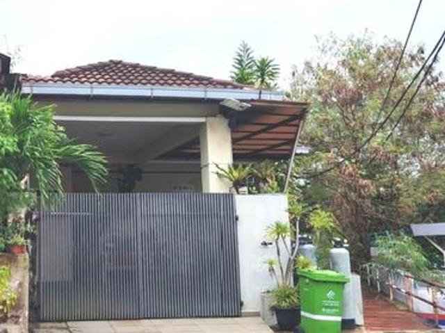 Single storey corner lot Sweet home